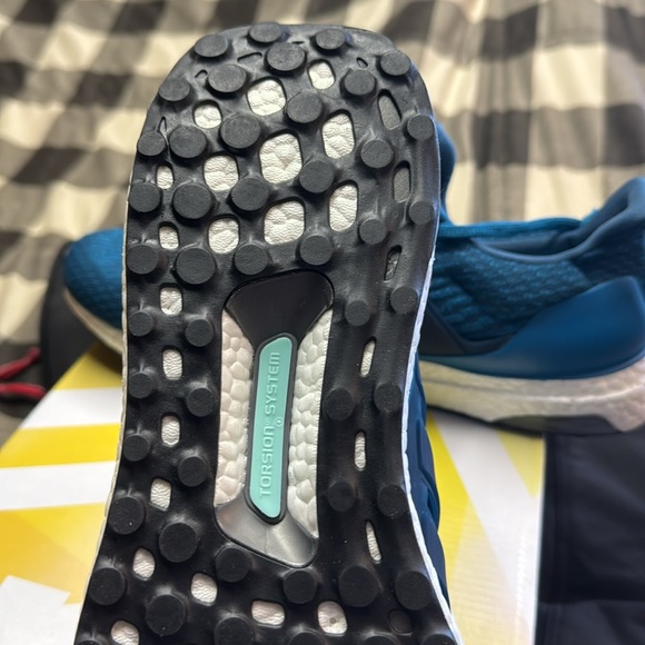 Adidas Ultraboost Running Shoes - Picture 3 of 5